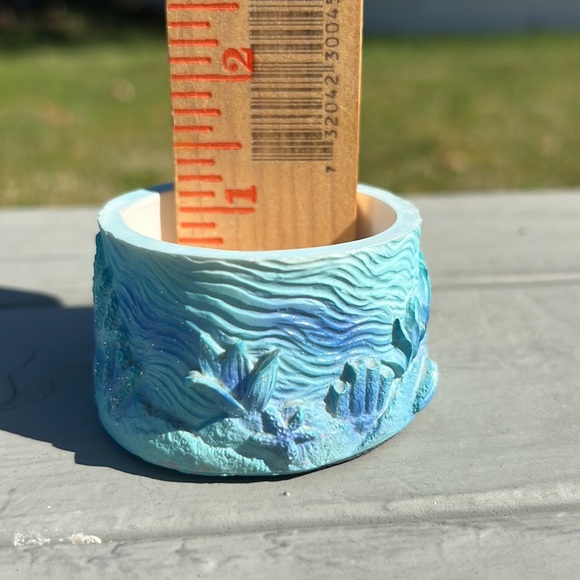 Sea World Dolphin Jewelry Box - Picture 12 of 13